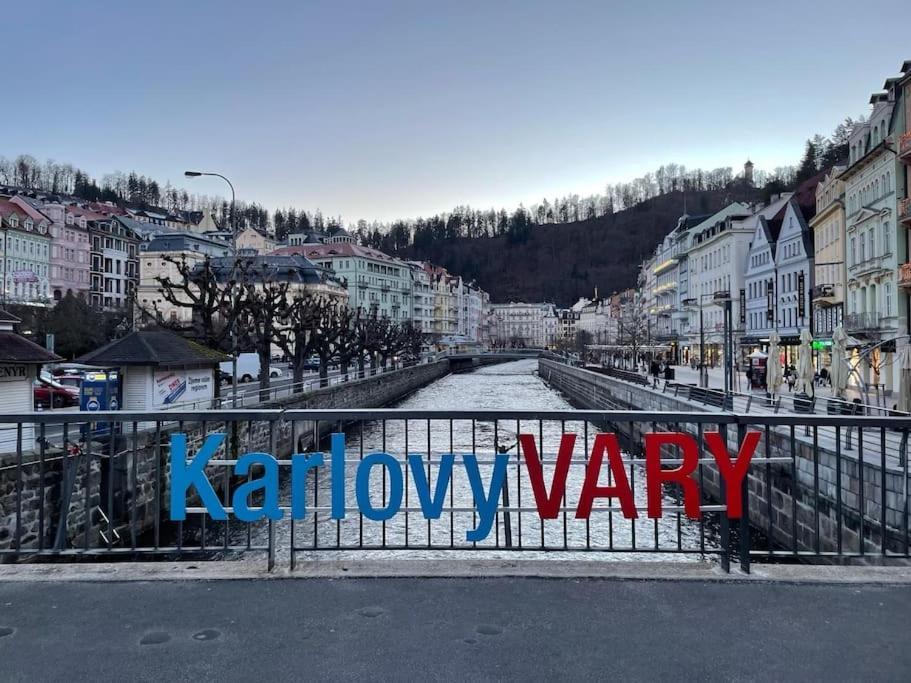 Vila Historica Karlovy Vary Luaran gambar